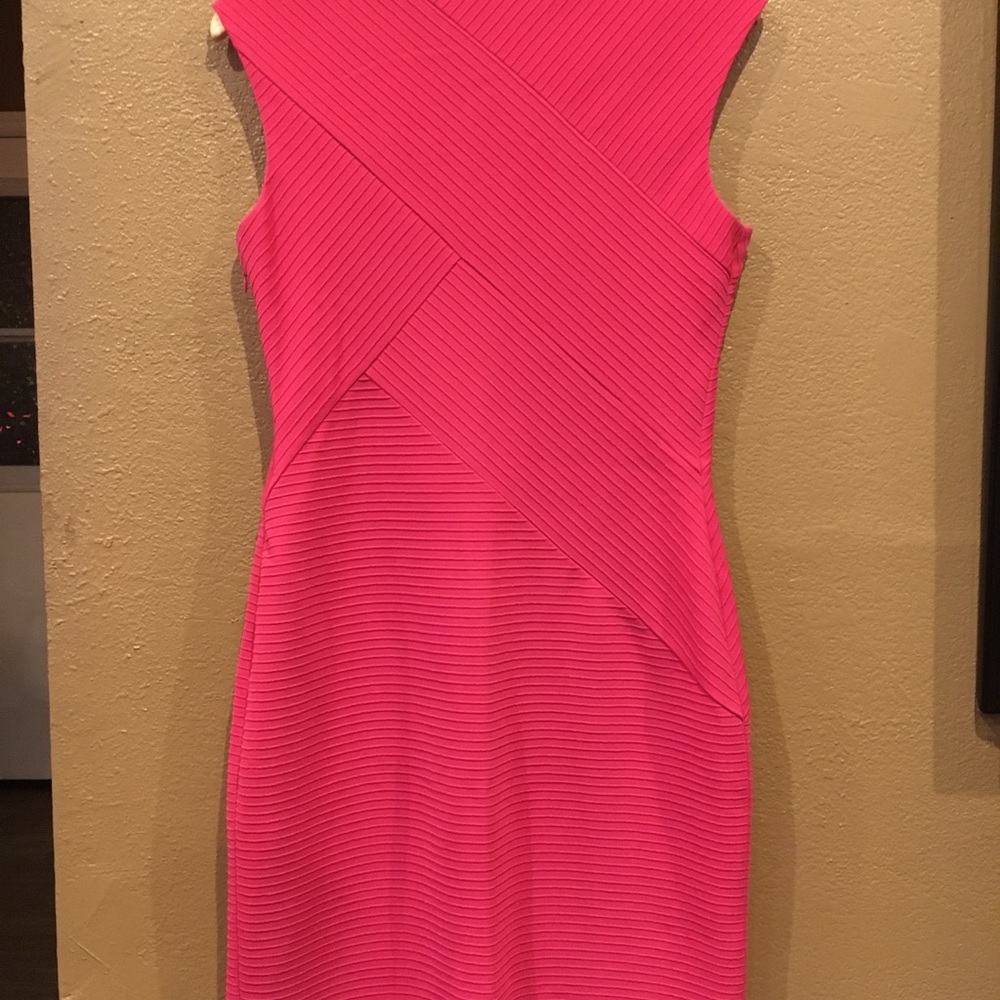 Dress - Picture 4 of 4